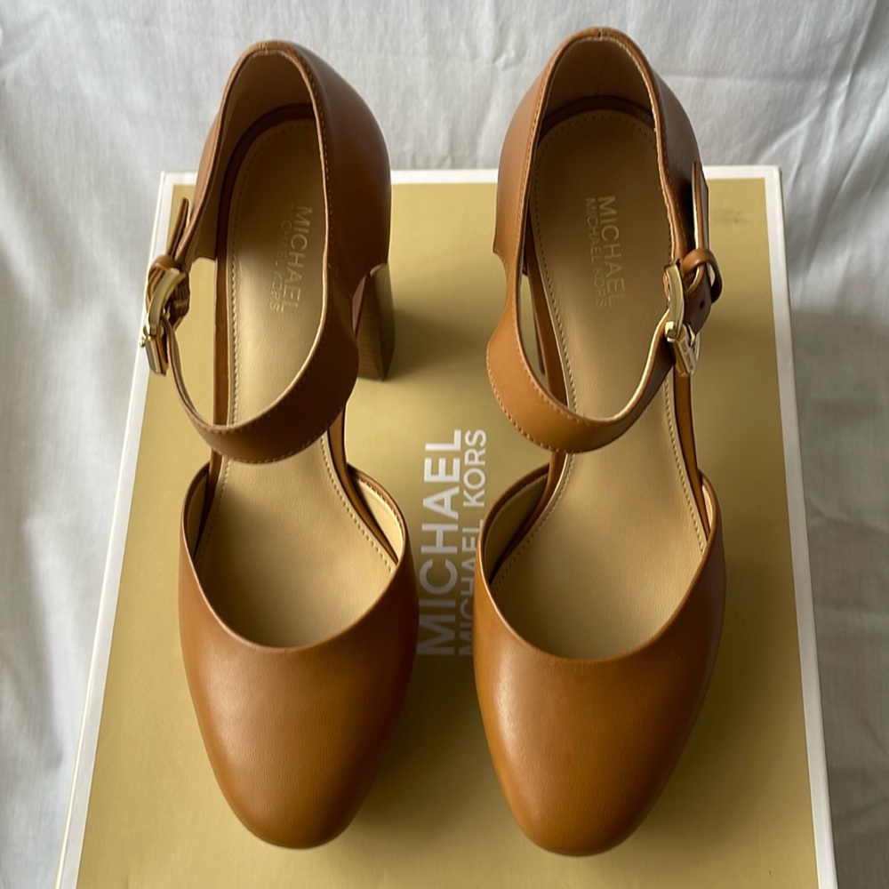 Michael Kors Sierra Platform Leather, Color-Acorn